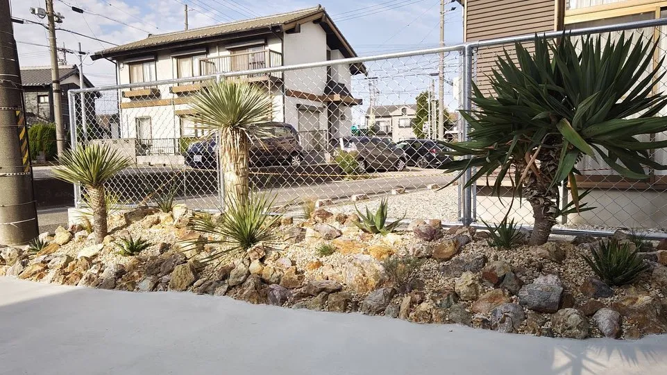 今年も沢山のお庭の植栽をさせて頂きました。